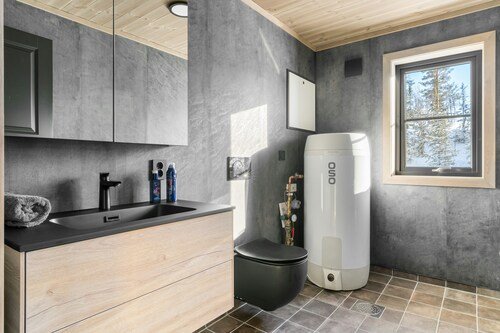 Essential Roof Maintenance Tips for Homeowners