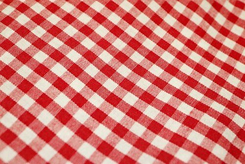 Wholesale Tablecloths Optimized for Rapid Machine Washing Cycles
